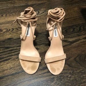 Steve Madden “President” Sand Suede Sandals, Sz 7